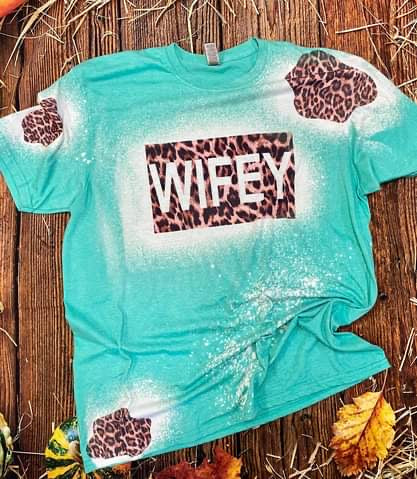 Wifey+Cheetah Bleached Tee