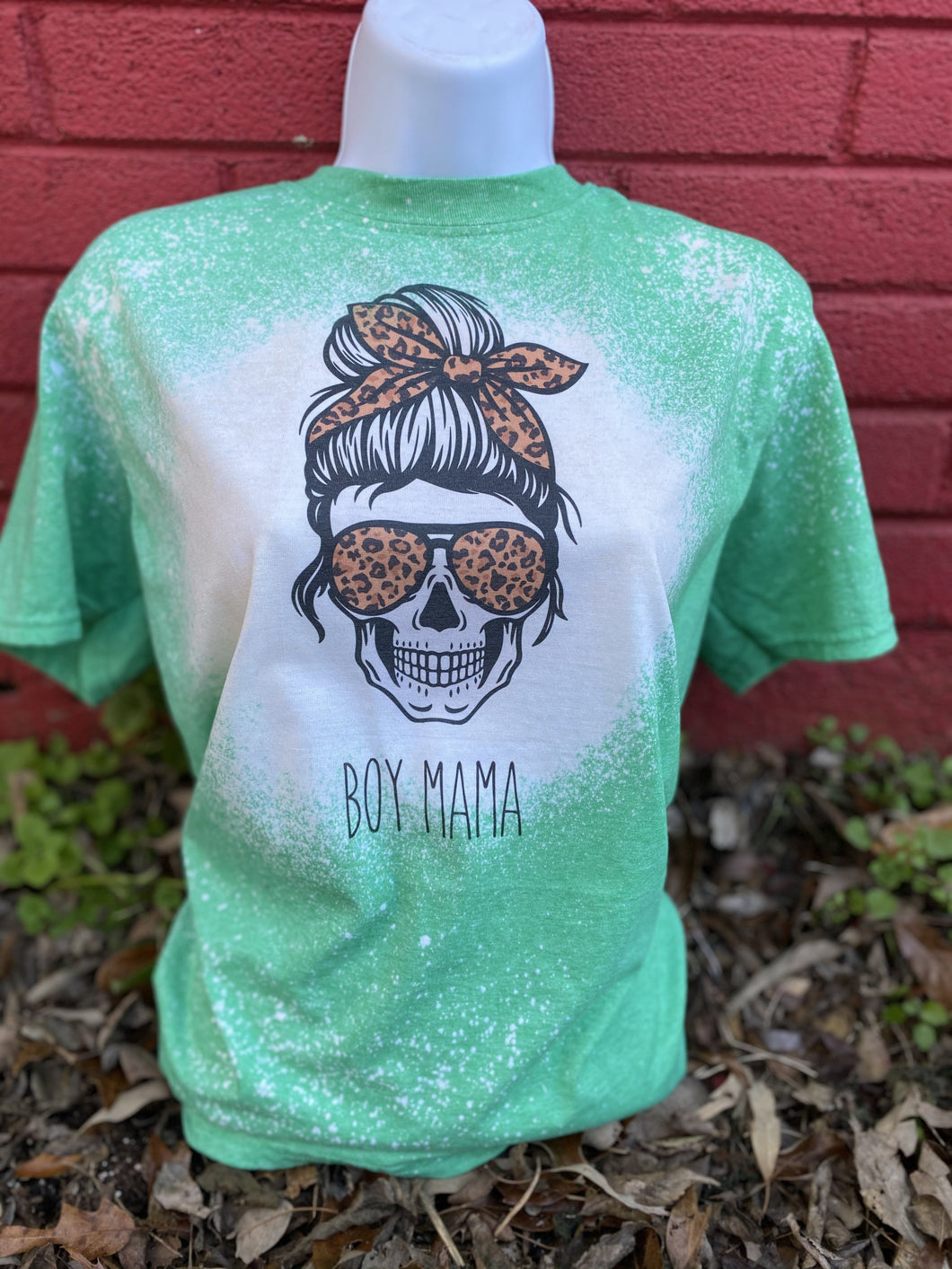 Boy mama skull Bleach Tee